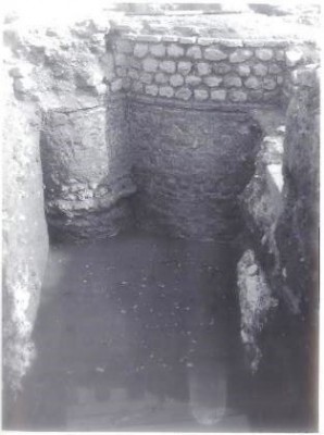 Figure 8. Detail of the construction of the apse and north buttress. Shepherd, J.D. 1998, 57.